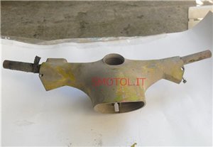 Manubrio sterzo per Vespa 50 R L usato